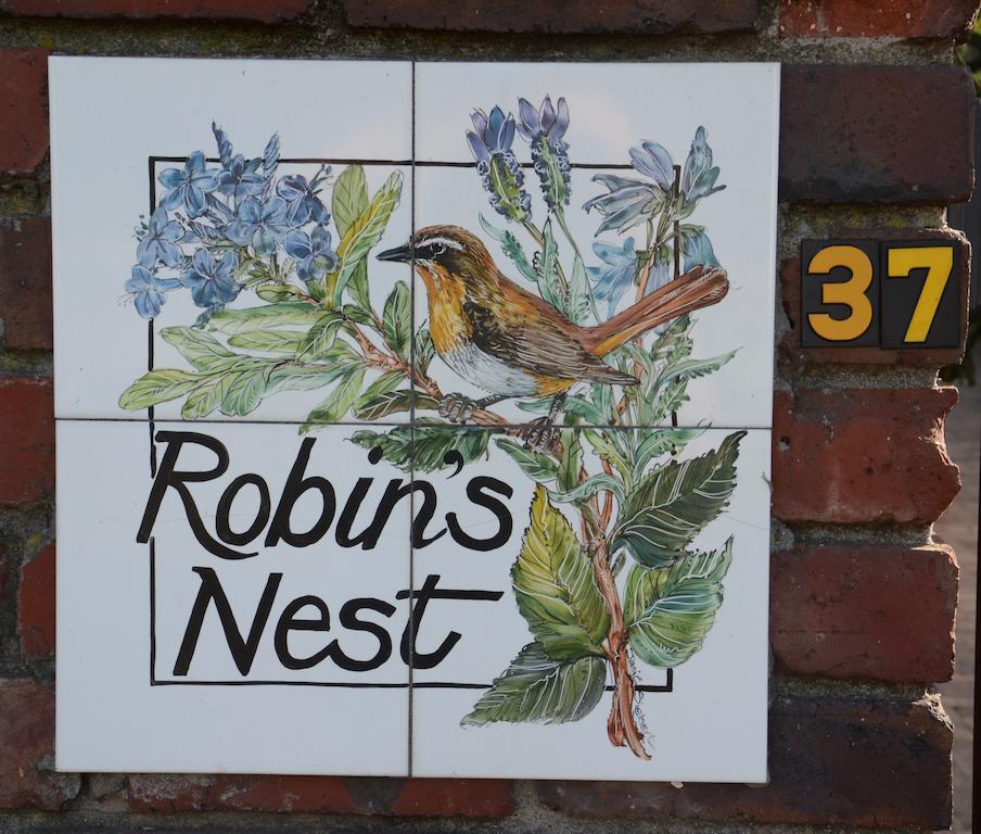 Robin'S Nest Apartman Fokváros Szoba fotó